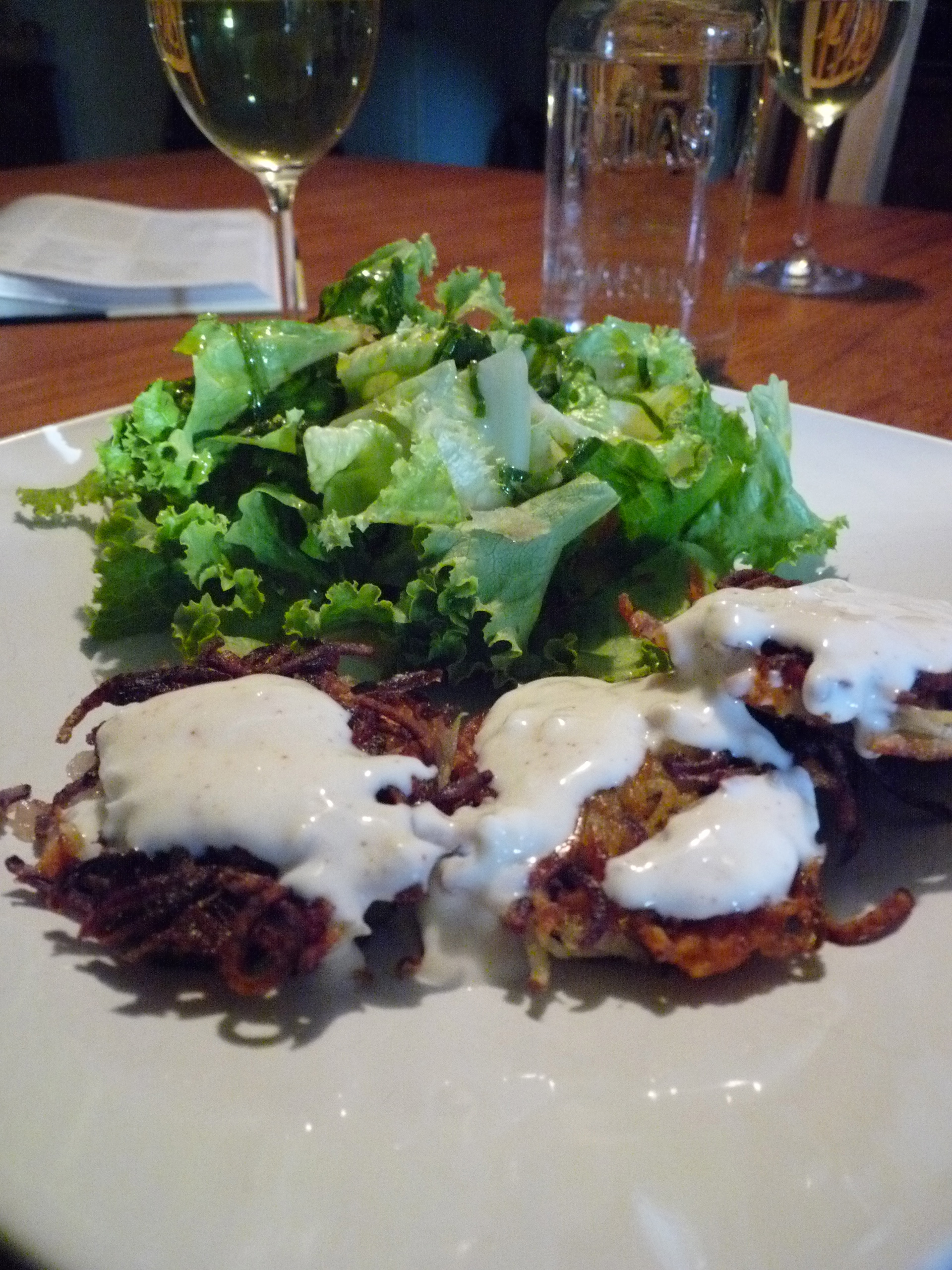 Potato pancakes with smoked salmon and a yogurt sauce